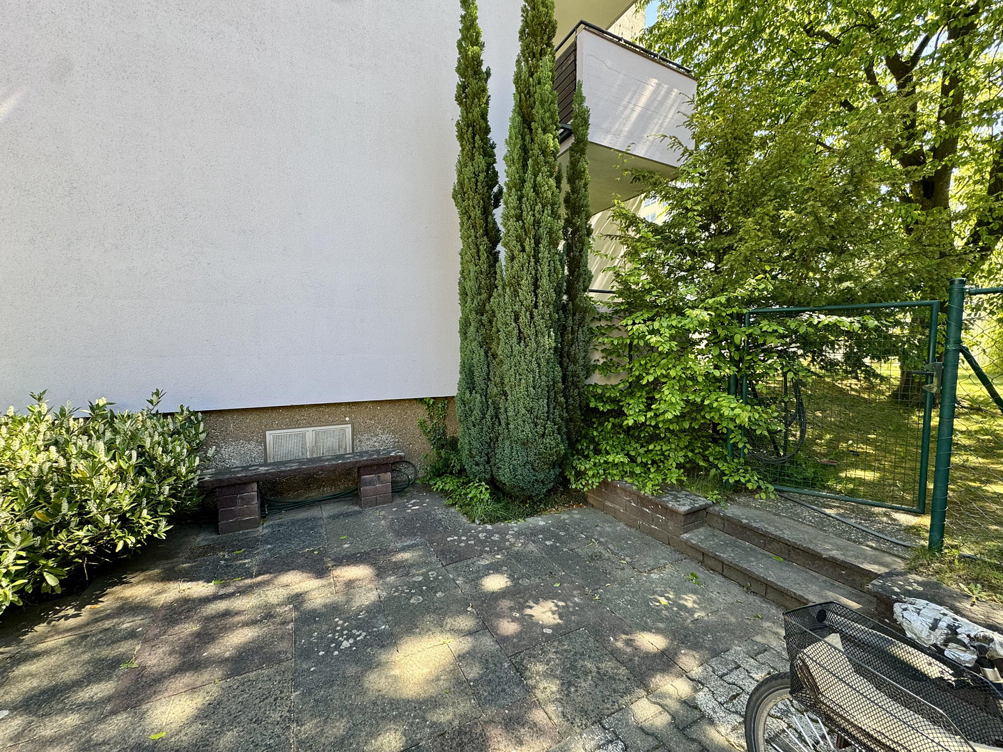 Charmante 1-Zimmer-Wohnung mit großem Balkon & Einbauküche – ruhig & grün im Westenviertel – Regensburg(Westenviertel) – Vorschaubild 19