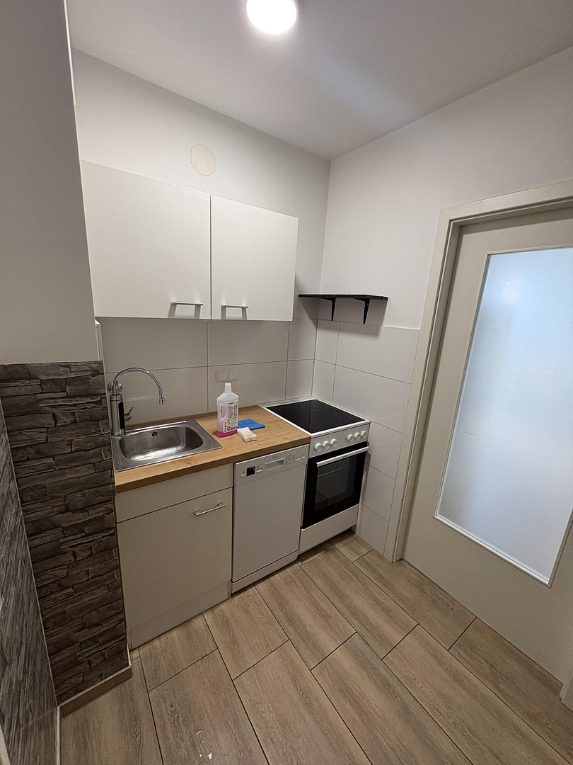 Modernisierte 1-Zimmer-Wohnung in Erlangen-Bruck – voll möbliert, Einbauküche, Waschmaschine – 91058 Erlangen – Vorschaubild 5