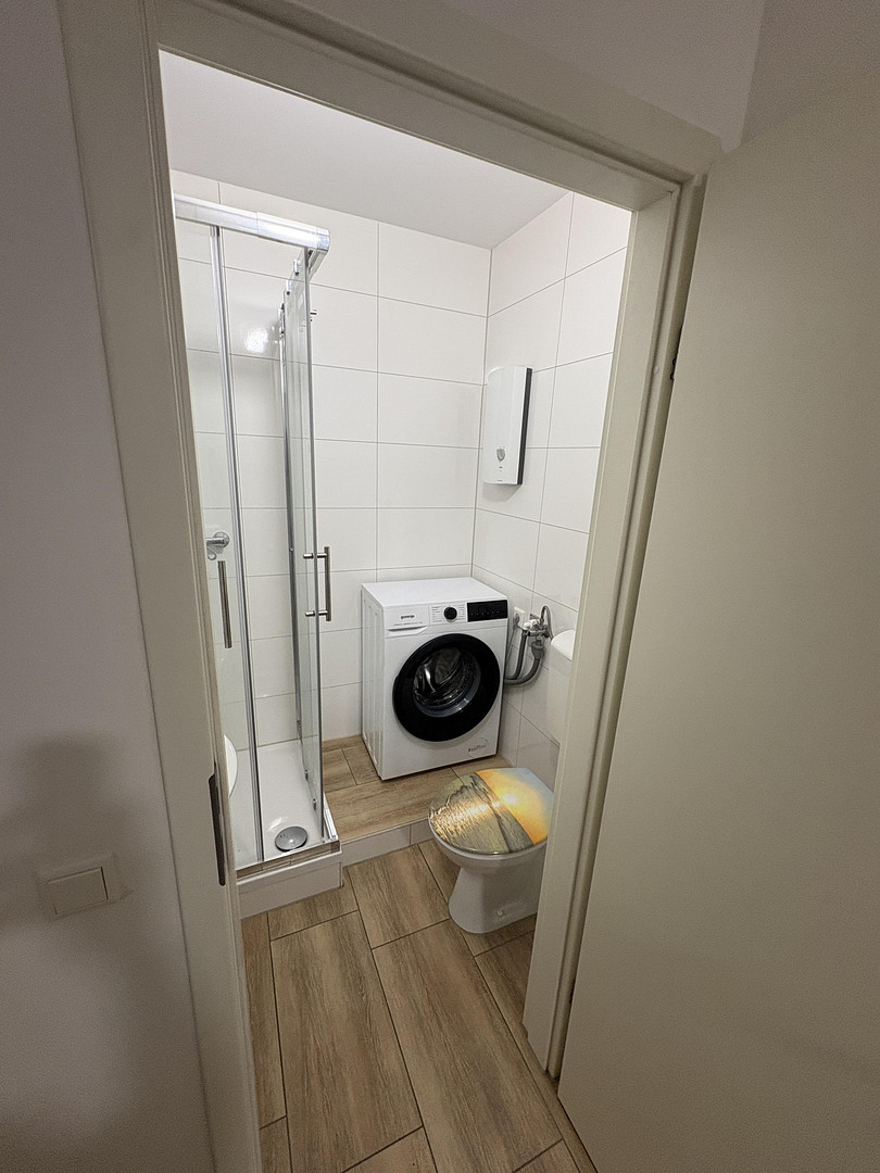 Modernisierte 1-Zimmer-Wohnung in Erlangen-Bruck – voll möbliert, Einbauküche, Waschmaschine – 91058 Erlangen – Vorschaubild 12