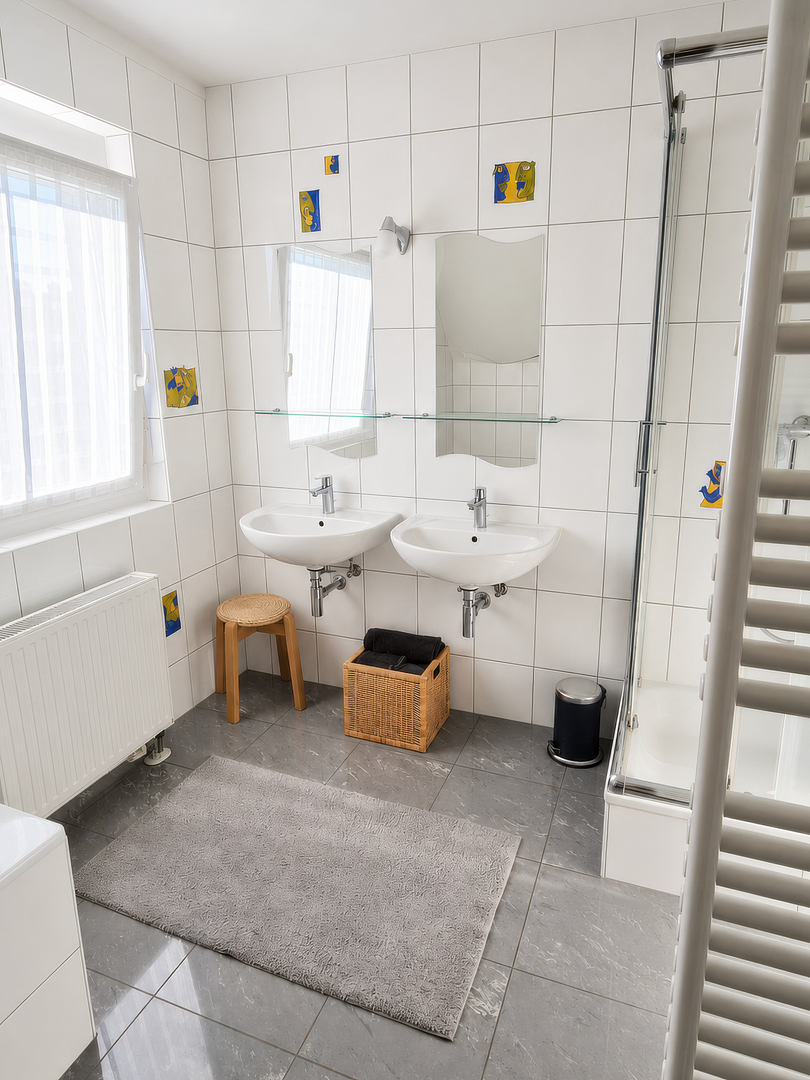 Gepflegtes Einfamilienhaus mit Garten, großer Terrasse, Tageslichtkeller und Ausbaureserve – Neuburg an der Donau(Maxweiler) – Vorschaubild 10
