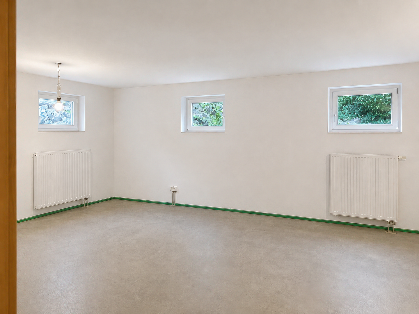 Gepflegtes Einfamilienhaus mit Garten, großer Terrasse, Tageslichtkeller und Ausbaureserve – Neuburg an der Donau(Maxweiler) – Vorschaubild 12