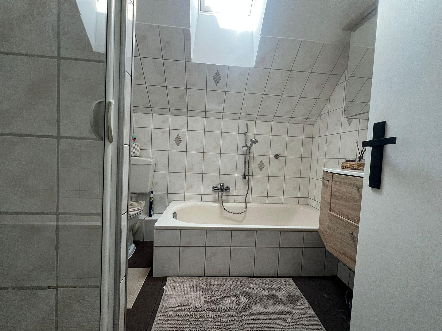 Massives Reihenmittelhaus – Kummerfeld – Vorschaubild 6