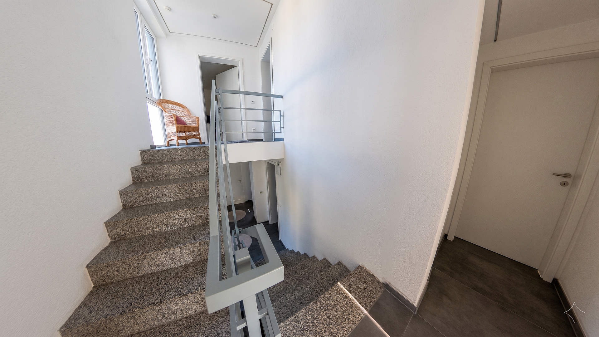 Modernisiertes Familienhaus mit Pool, Sauna, Smart Home & PV-Anlage – Beethovenstr 10, 67259 Beindersheim – Vorschaubild 6