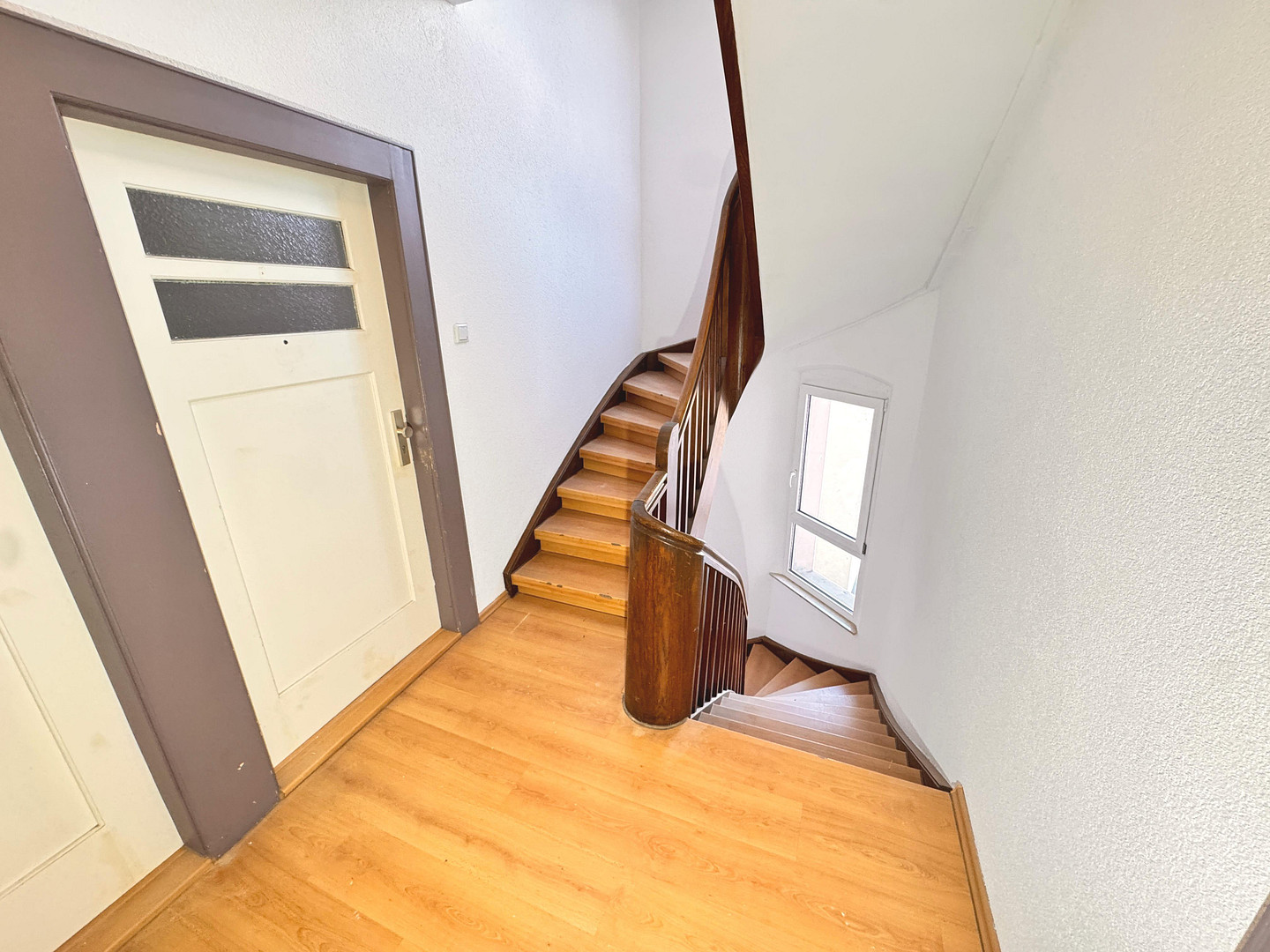 Frisch renovierte 2Zi-Whg. mit neuer Küche – Landgrabenstraße, 90443 Nürnberg(Steinbühl) – Vorschaubild 5
