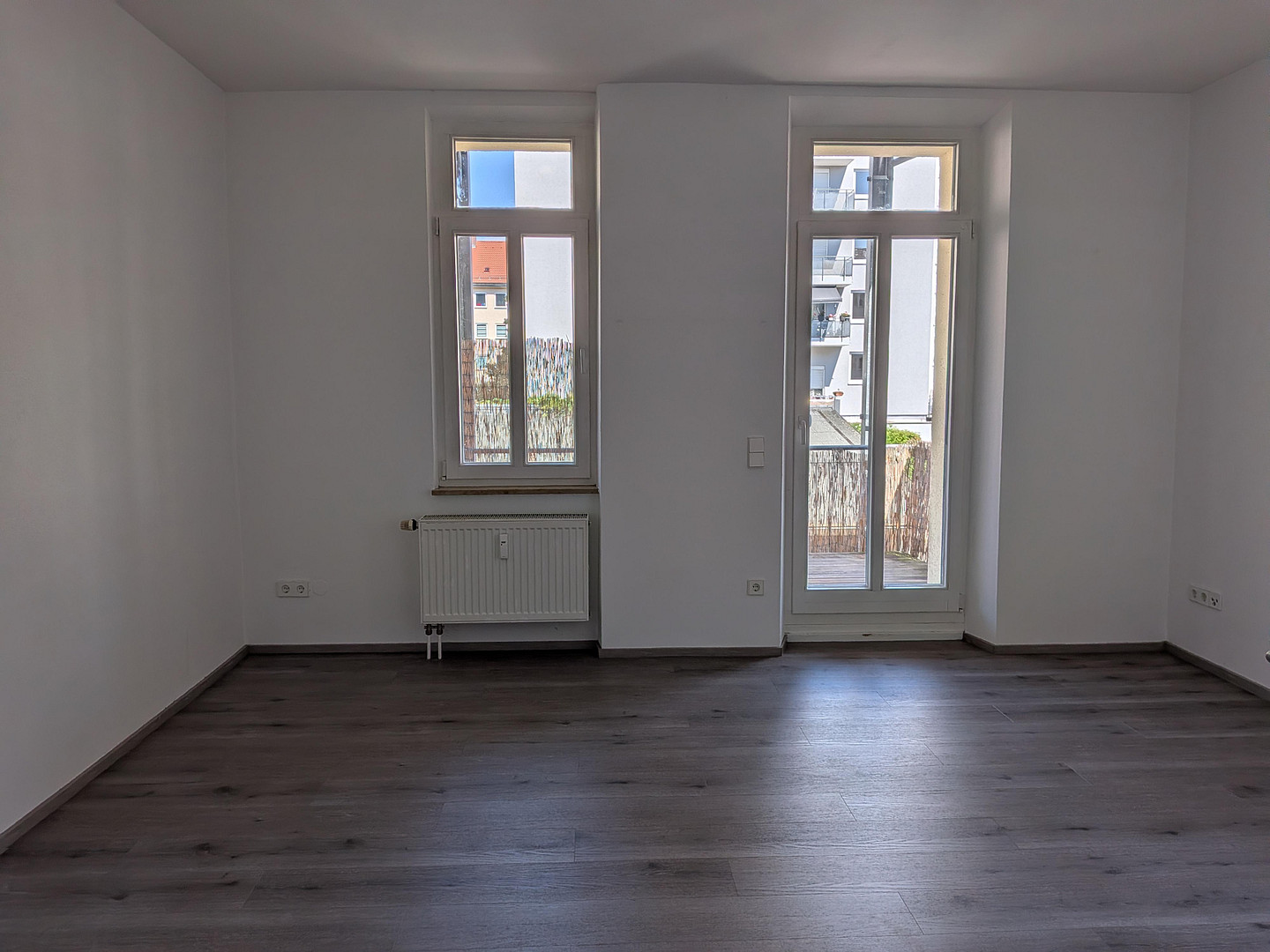 Renovierte Altbauwohnung mit großem Balkon – provisionsfrei, leerstehend, nahe Hauptbahnhof – Aufseßplatz 5, 90459 Nürnberg(Galgenhof) – Vorschaubild 3