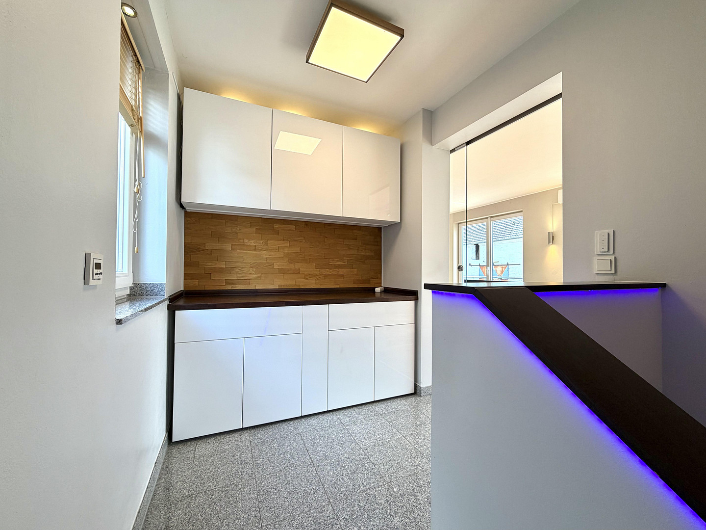 Hochwertige Split-Level-Wohnung mit Hauscharakter in Junkersdorfer Bestlage – 50858 Köln(Junkersdorf) – Vorschaubild 9