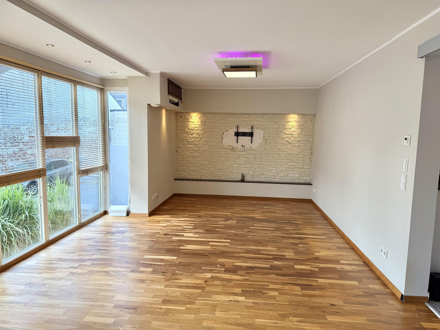 Hochwertige Split-Level-Wohnung mit Hauscharakter in Junkersdorfer Bestlage – 50858 Köln(Junkersdorf) – Vorschaubild 3