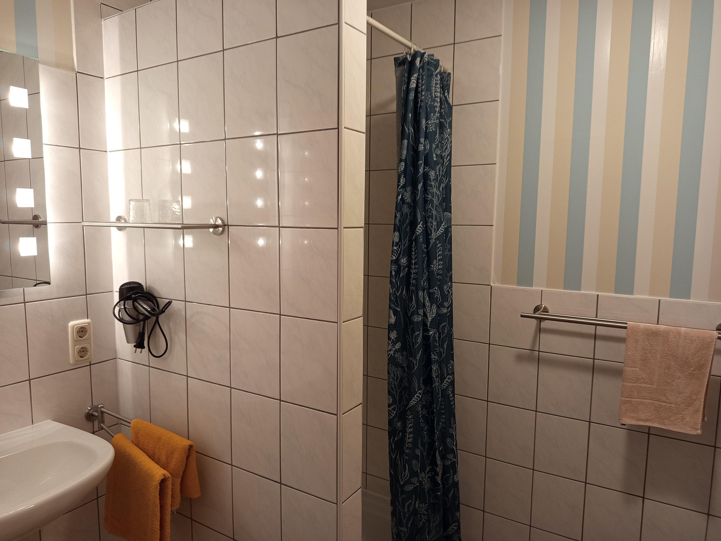 Provisionsfrei! Attraktiver Resthof, Einliegerwohnung, Ferienapartments, großer Halle und Hausweide – Averlak – Vorschaubild 24