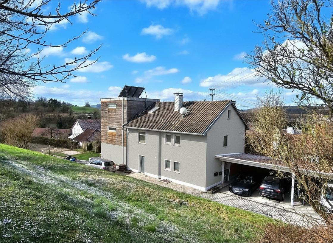 Attraktives Mehrfamilienhaus mit Panoramablick in Aach im Hegau – ideale Kapitalanlage!