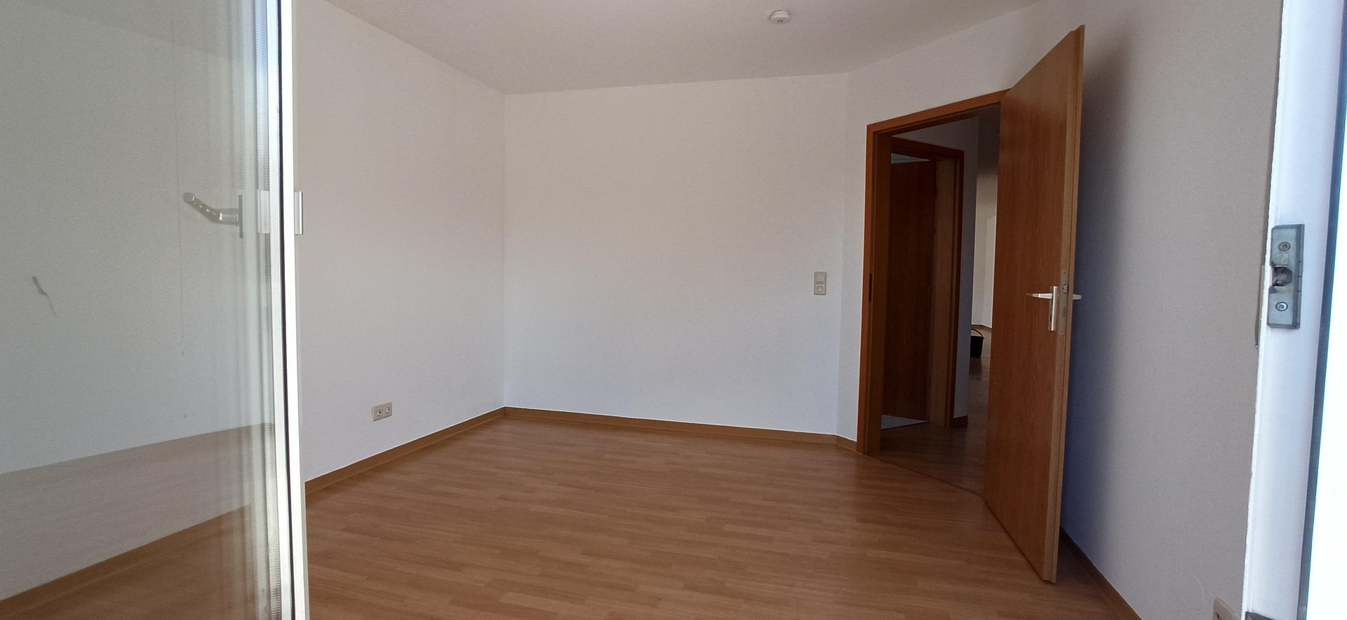 Helle 3 Zimmer Wohnung zu verkaufen – 76351 Linkenheim-Hochstetten(Linkenheim) – Vorschaubild 7