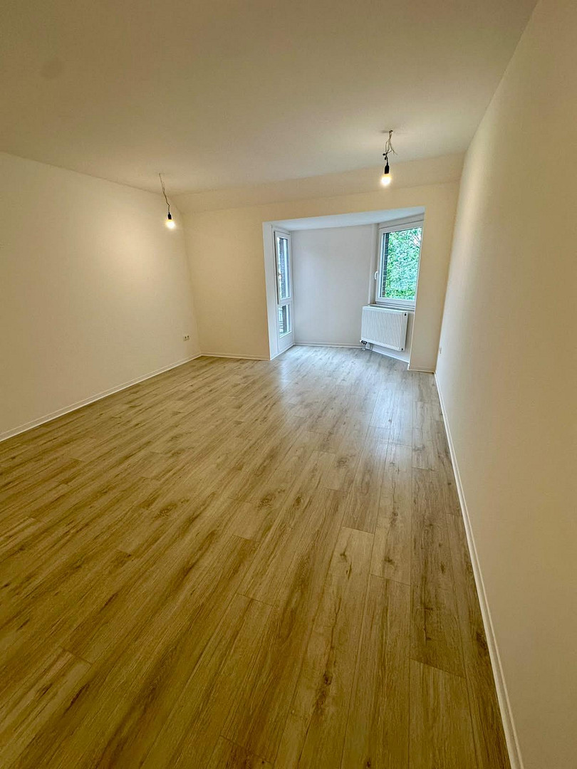 Großzügige 4-Zimmer-Wohnung mit ca. 135 m², Balkon, 2 Bädern, Aufzug und Garage in Düsseldorf-Bilk – 40223 Düsseldorf(Bilk) – Vorschaubild 15