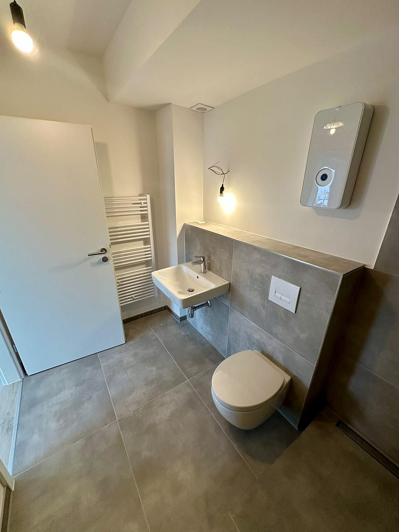 Großzügige 4-Zimmer-Wohnung mit ca. 135 m², Balkon, 2 Bädern, Aufzug und Garage in Düsseldorf-Bilk – 40223 Düsseldorf(Bilk) – Vorschaubild 23