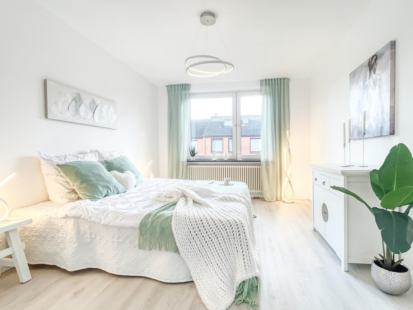 **Modernisiertes Reihenmittelhaus in Bad Homburg Ober-Erlenbach**sofort bezugsfrei – Bad Homburg(Ober-Erlenbach) – Vorschaubild 5