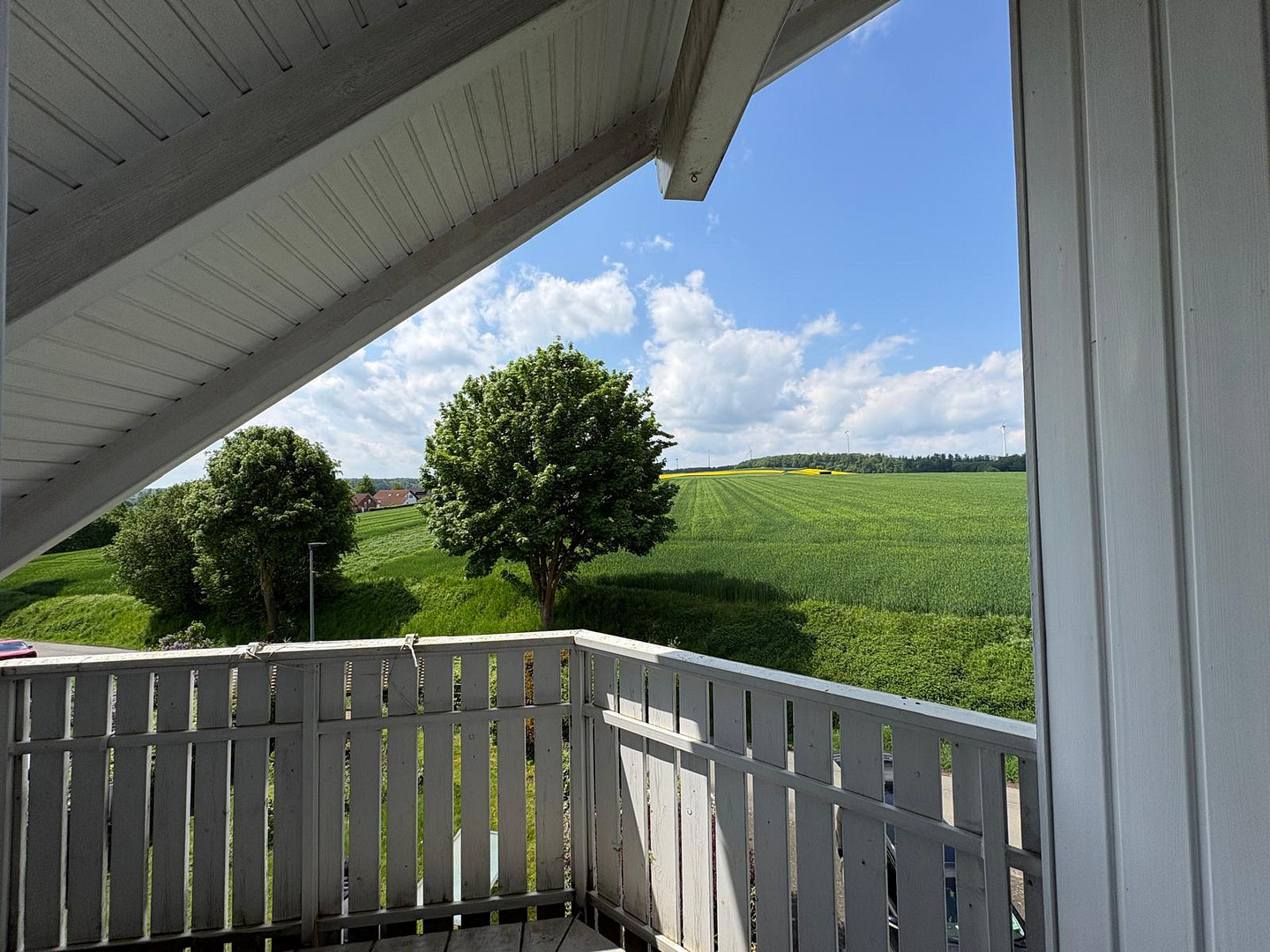 Freistehendes Einfamilienhaus mit Garage, Terrasse, Balkon und großem Garten – Brakel(Bellersen) – Vorschaubild 5