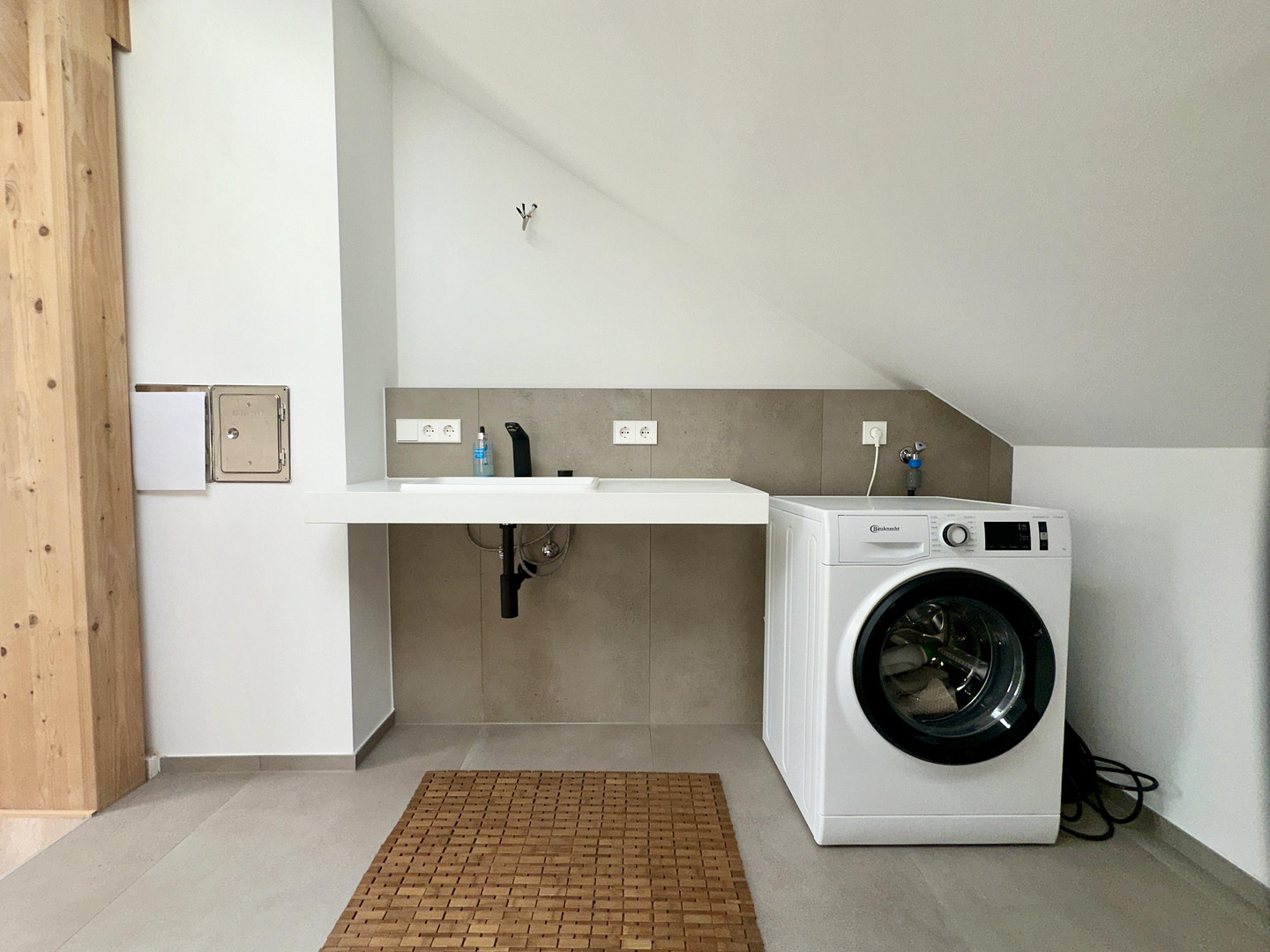 Neuwertige 2-Zi.-Dachgeschosswohnung mit Terrasse und Blick zur Uferpromenade Fürth – Pfisterstraße 42, 90762 Fürth – Vorschaubild 10