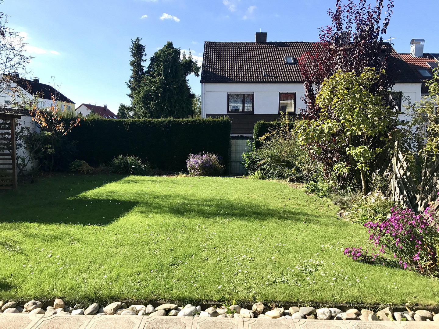 Lichtdurchflutetes Haus mit modernisiertem Bad und schönem Garten – Eckental(Forth) – Vorschaubild 2