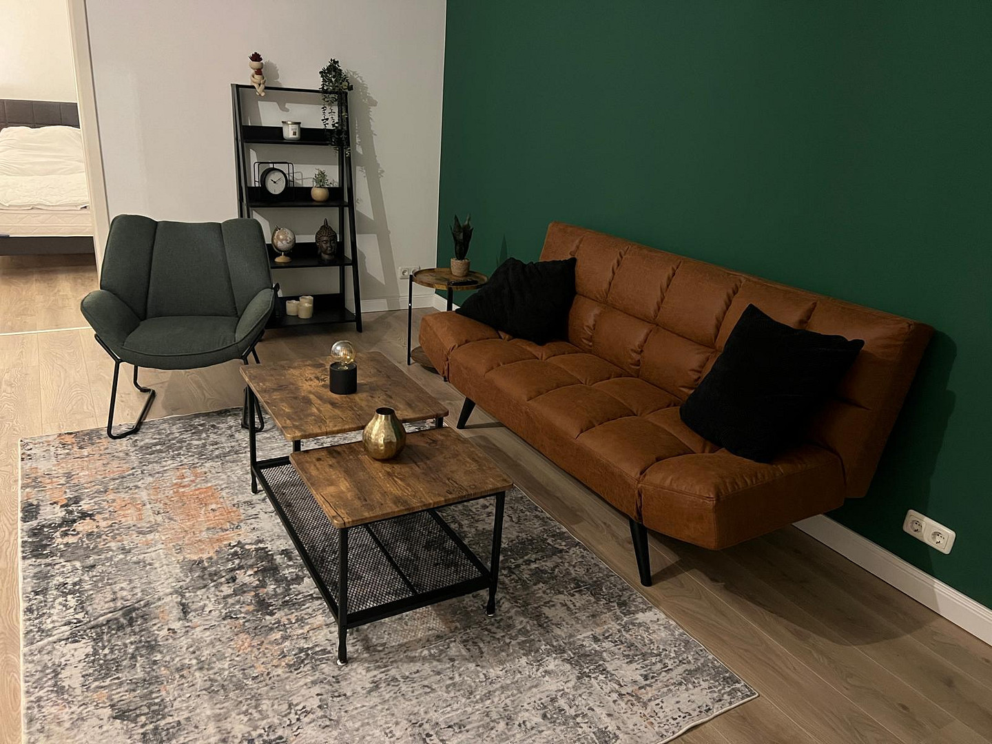“Move in ready” möblierte 70 qm City‑Wohnung im Herzen von Wiesbaden (ab 01.09) – Frankfurterstraße 30, 65189 Wiesbaden – Vorschaubild 3