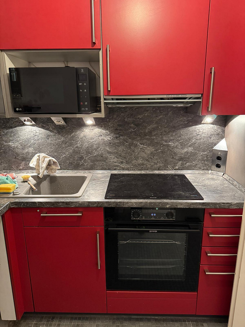 “Move in ready” möblierte 70 qm City‑Wohnung im Herzen von Wiesbaden (ab 01.09) – Frankfurterstraße 30, 65189 Wiesbaden – Vorschaubild 8