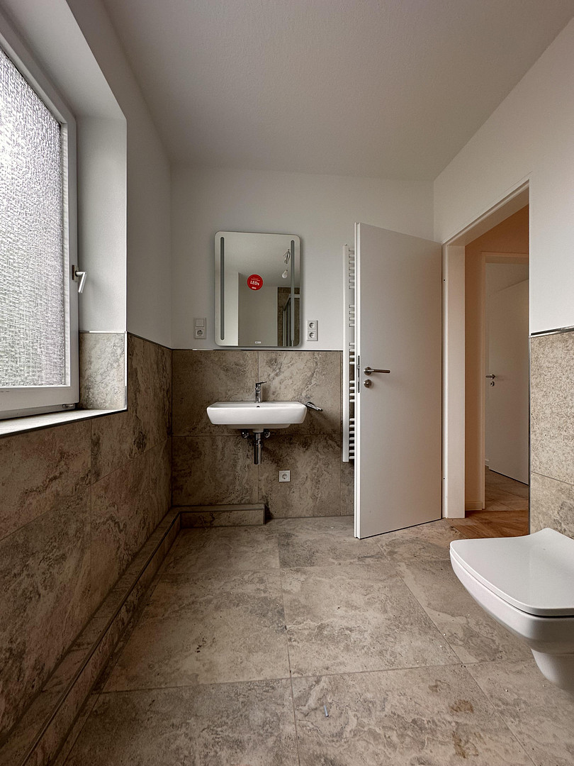 Sanierte 3,5 Zimmer Wohnung - WG geeignet - teilklimatisiert - Oldenburg Bloherfelde – 26129 Oldenburg(Bloherfelde) – Vorschaubild 5