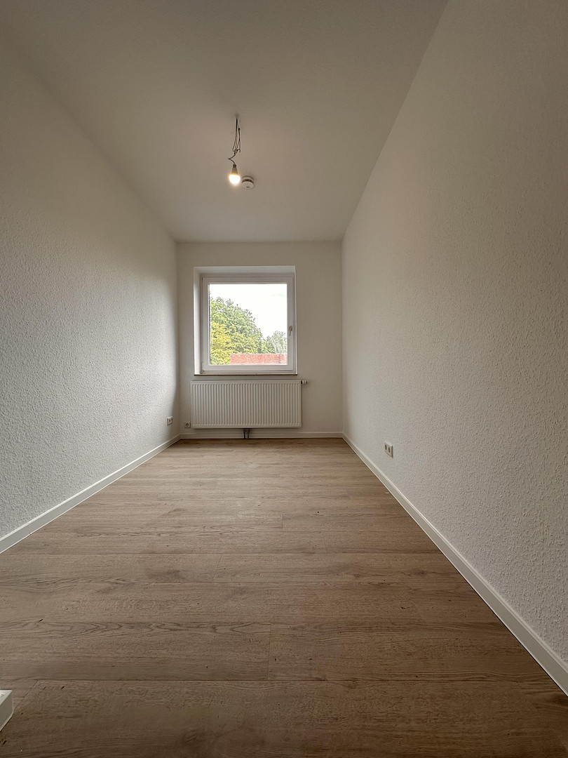 Sanierte 3,5 Zimmer Wohnung - WG geeignet - teilklimatisiert - Oldenburg Bloherfelde – 26129 Oldenburg(Bloherfelde) – Vorschaubild 3
