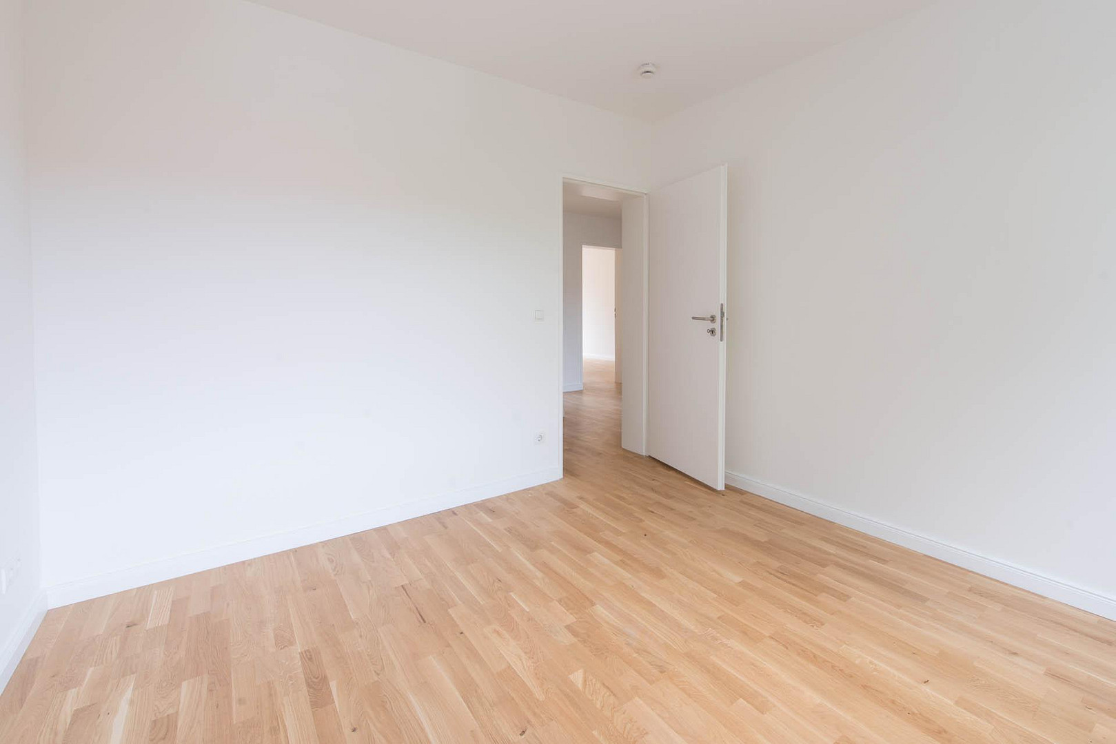Helle 3-Zimmer-Wohnung mit Balkon & TG Stellplatz in HH-Hohenfelde - (frei lieferbar) – 22087 Hamburg(Hohenfelde) – Vorschaubild 6