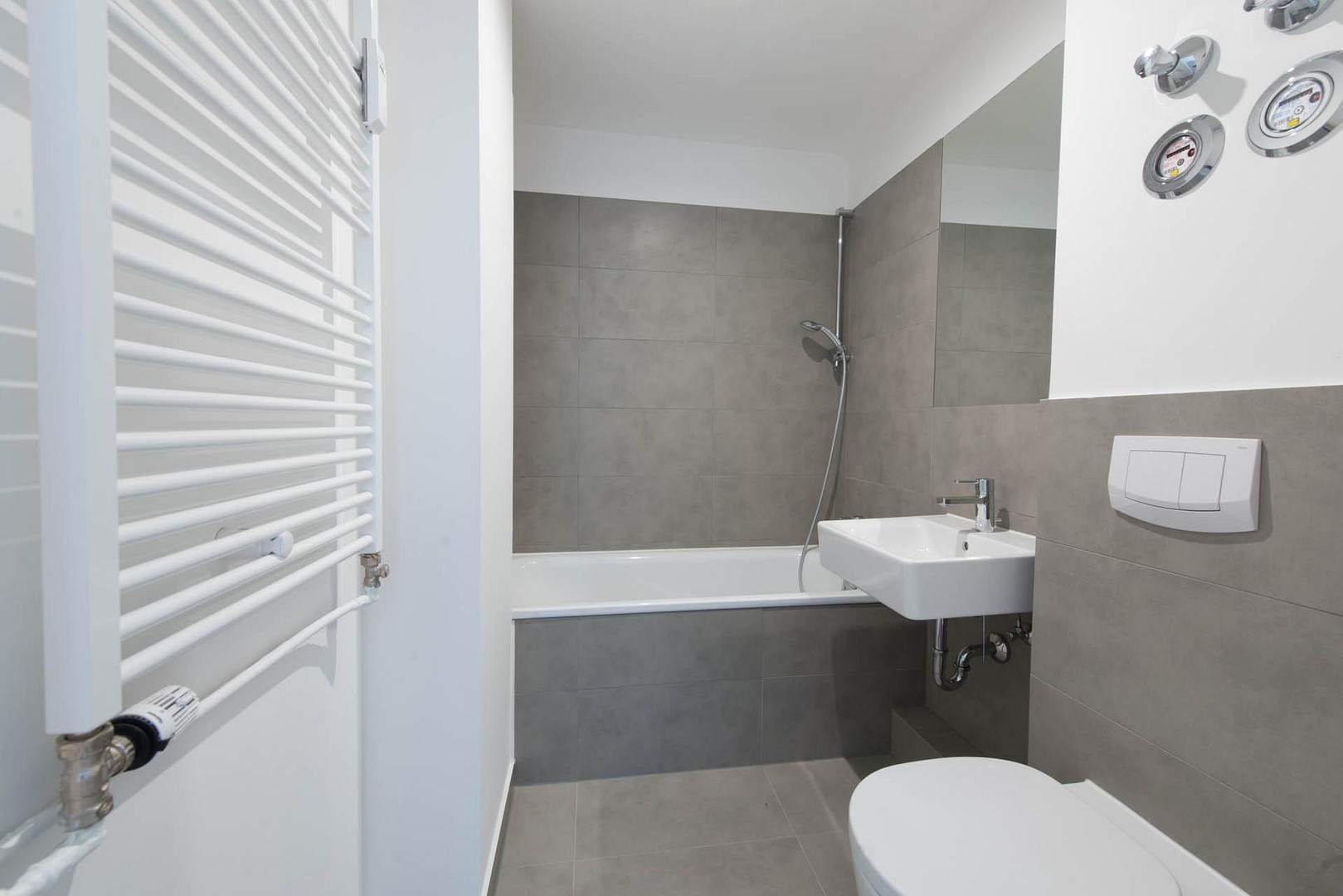 Helle 3-Zimmer-Wohnung mit Balkon & TG Stellplatz in HH-Hohenfelde - (frei lieferbar) – 22087 Hamburg(Hohenfelde) – Vorschaubild 8