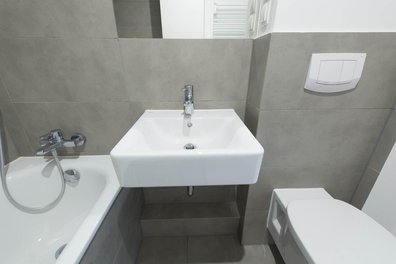Helle 3-Zimmer-Wohnung mit Balkon & TG Stellplatz in HH-Hohenfelde - (frei lieferbar) – 22087 Hamburg(Hohenfelde) – Vorschaubild 9