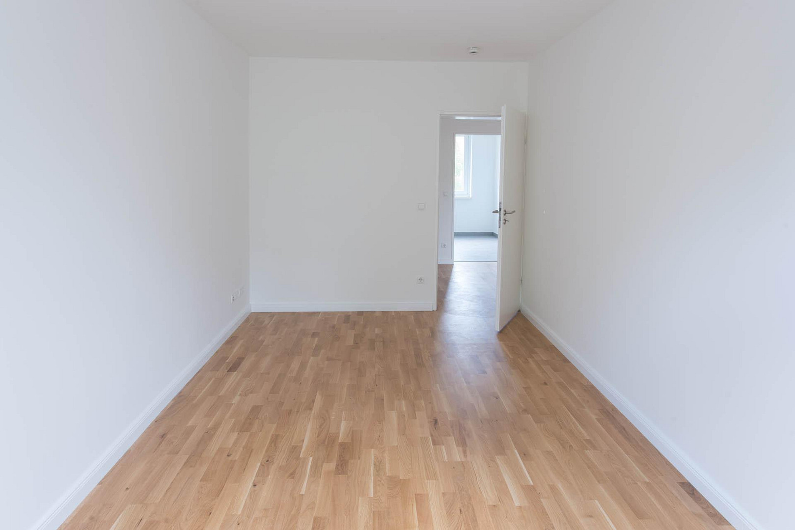 Helle 3-Zimmer-Wohnung mit Balkon & TG Stellplatz in HH-Hohenfelde - (frei lieferbar) – 22087 Hamburg(Hohenfelde) – Vorschaubild 11