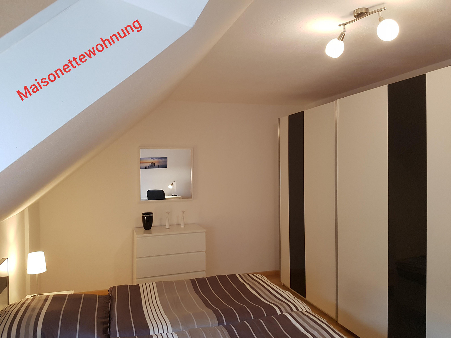 Bezugsfreie, gepflegte 3-Zimmer-Maisonettewohnung mit Balkon, TG-Stellplatz Kriegshaber – Augsburg(Kriegshaber) – Vorschaubild 7