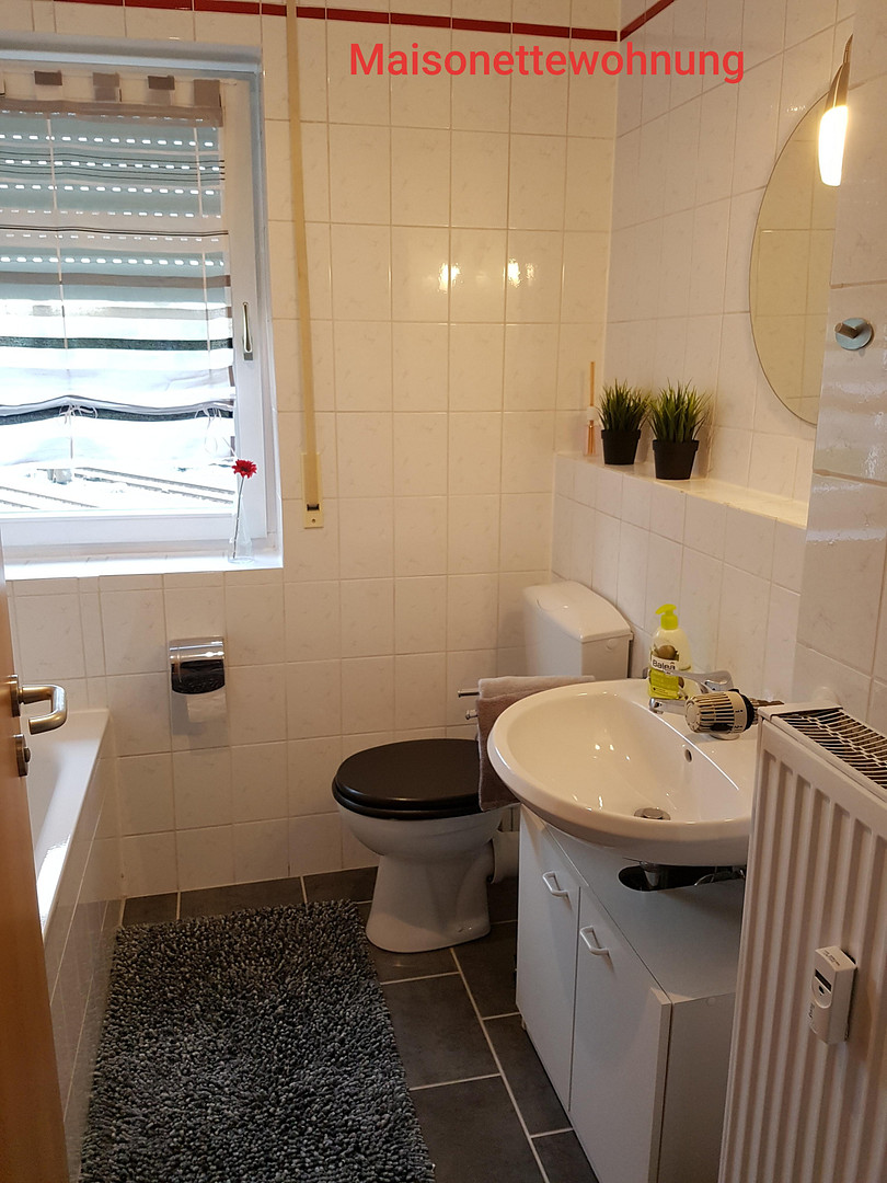 Bezugsfreie, gepflegte 3-Zimmer-Maisonettewohnung mit Balkon, TG-Stellplatz Kriegshaber – Augsburg(Kriegshaber) – Vorschaubild 10