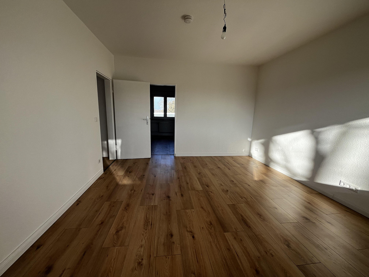 Demnächst bezugsbereit: Modernisierte Erdgeschosswohnung mit Südbalkon – Rominter Straße 10, 28777 Bremen(Blumenthal) – Vorschaubild 10