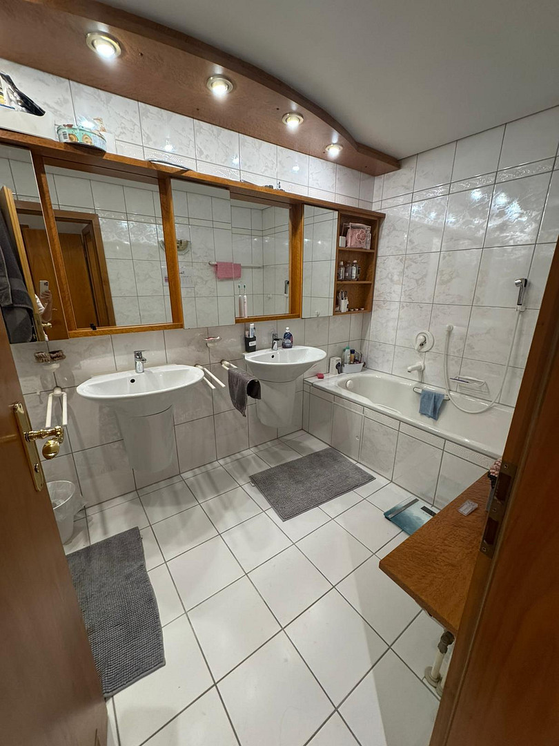 Großes Haus für Wohngemeinschaften, Wohnen & Arbeiten, für Familien, für mehrere Generationen etc. – Stuttgart(Ost) – Vorschaubild 12