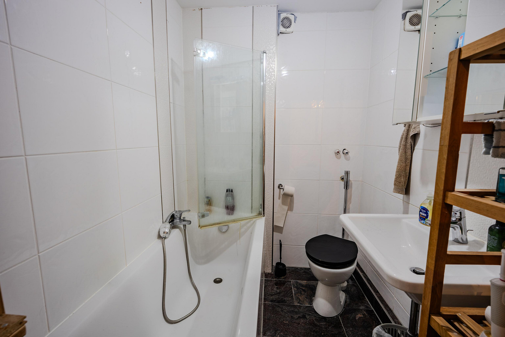 WG-geeignete 3-Zimmer-Wohnung mit zwei Balkonen in Nürnberg – Dürrenhofstraße 47, 90478 Nürnberg(Gleißhammer) – Vorschaubild 9