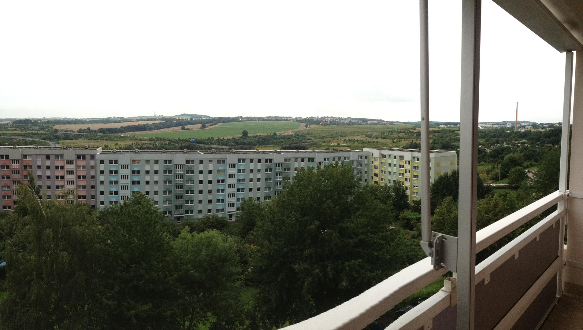 Sonnige Wohnung - 5. OG mit Sicht, wie Urlaub – 1157 DRESDEN(Plauen) – Vorschaubild 8