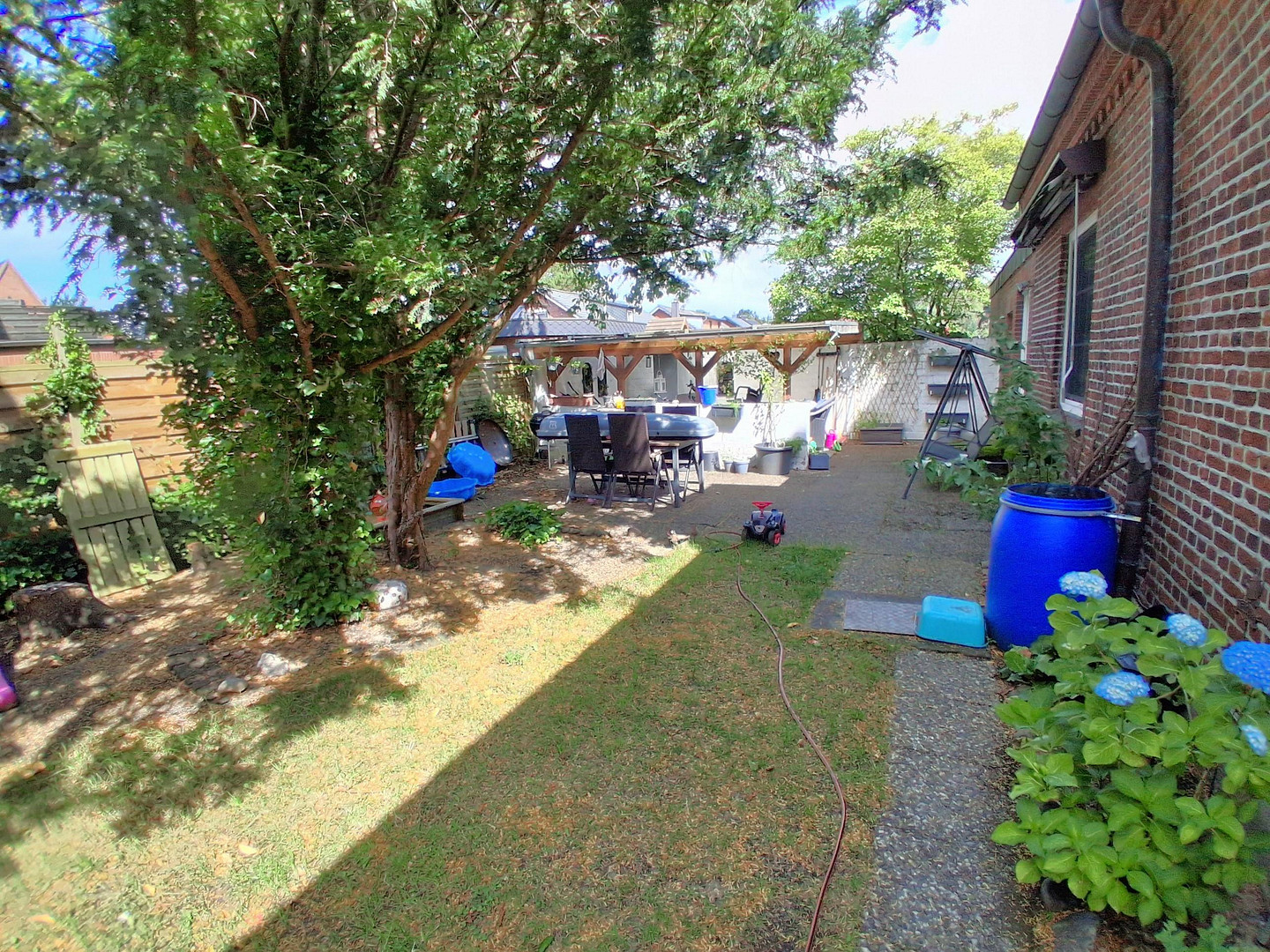 Zweifamilienhaus mit Werkstatt in zentraler Lage. – Rendsburg – Vorschaubild 12