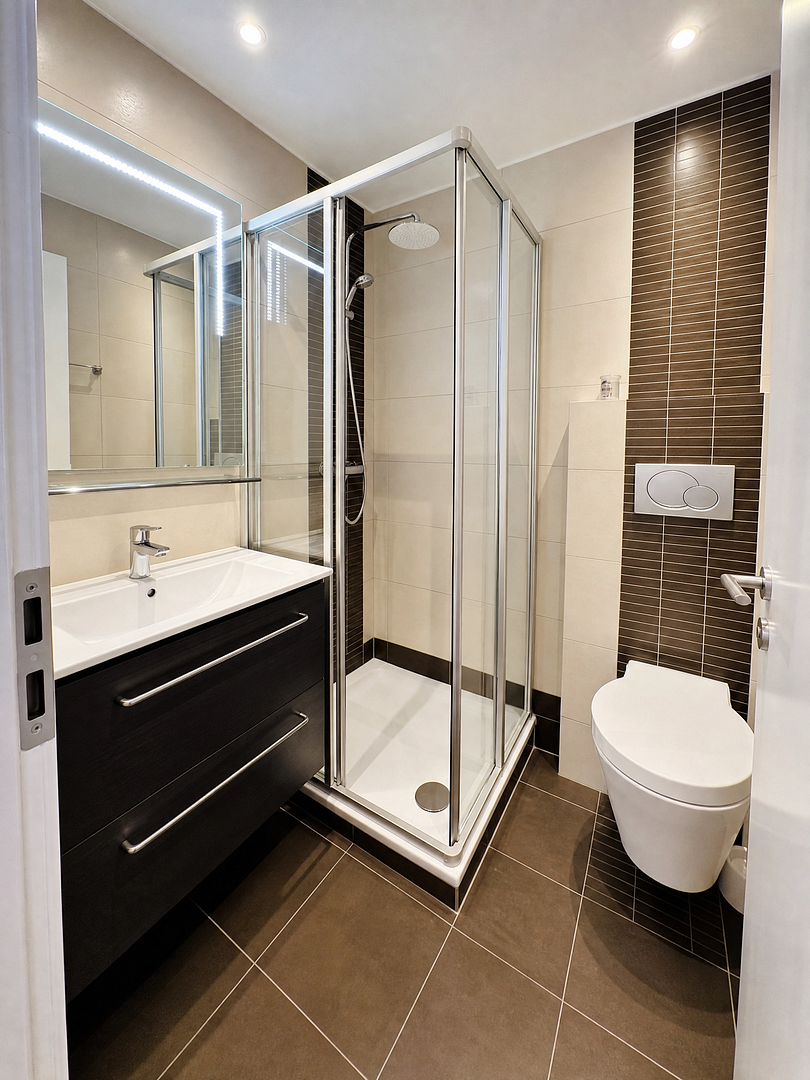 🏠 Stilvolles, vollmöbliertes 1-Zimmer-Apartment mit Kaminofen – Nürnberger Altstadt – Obere Kreuzgasse 15, 90403 Nürnberg(Altstadt-St. Lorenz) – Vorschaubild 2