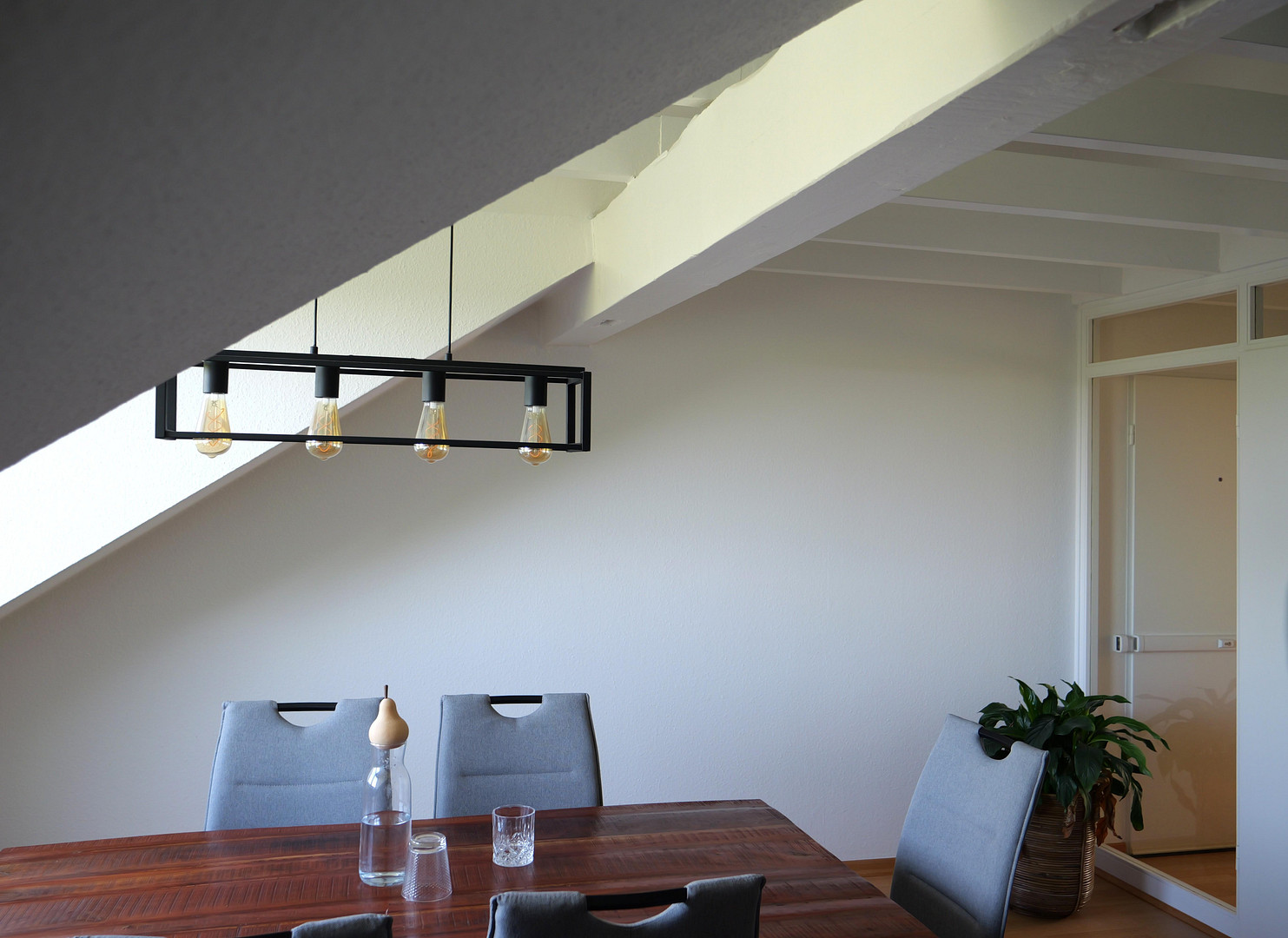 Wohnen mit besonderem Flair:  2-Zimmer Wohlfühlwohnung in Ensen-Westhoven – Viktoriastr. 13, 51149 Köln(Westhoven) – Vorschaubild 3