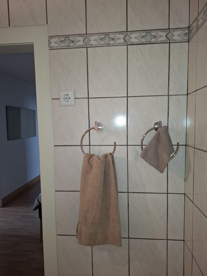 78QM Wohnung - 2 Schlafzimmer, Balkon, Badezimme mit Wanne – Steinstraße 193, 47798 KRefeld(Stadtmitte) – Vorschaubild 17