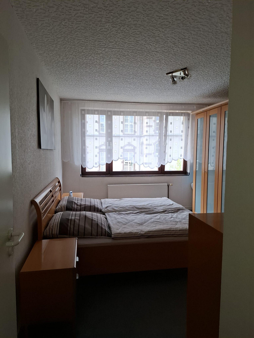 78QM Wohnung - 2 Schlafzimmer, Balkon, Badezimme mit Wanne – Steinstraße 193, 47798 KRefeld(Stadtmitte) – Vorschaubild 15