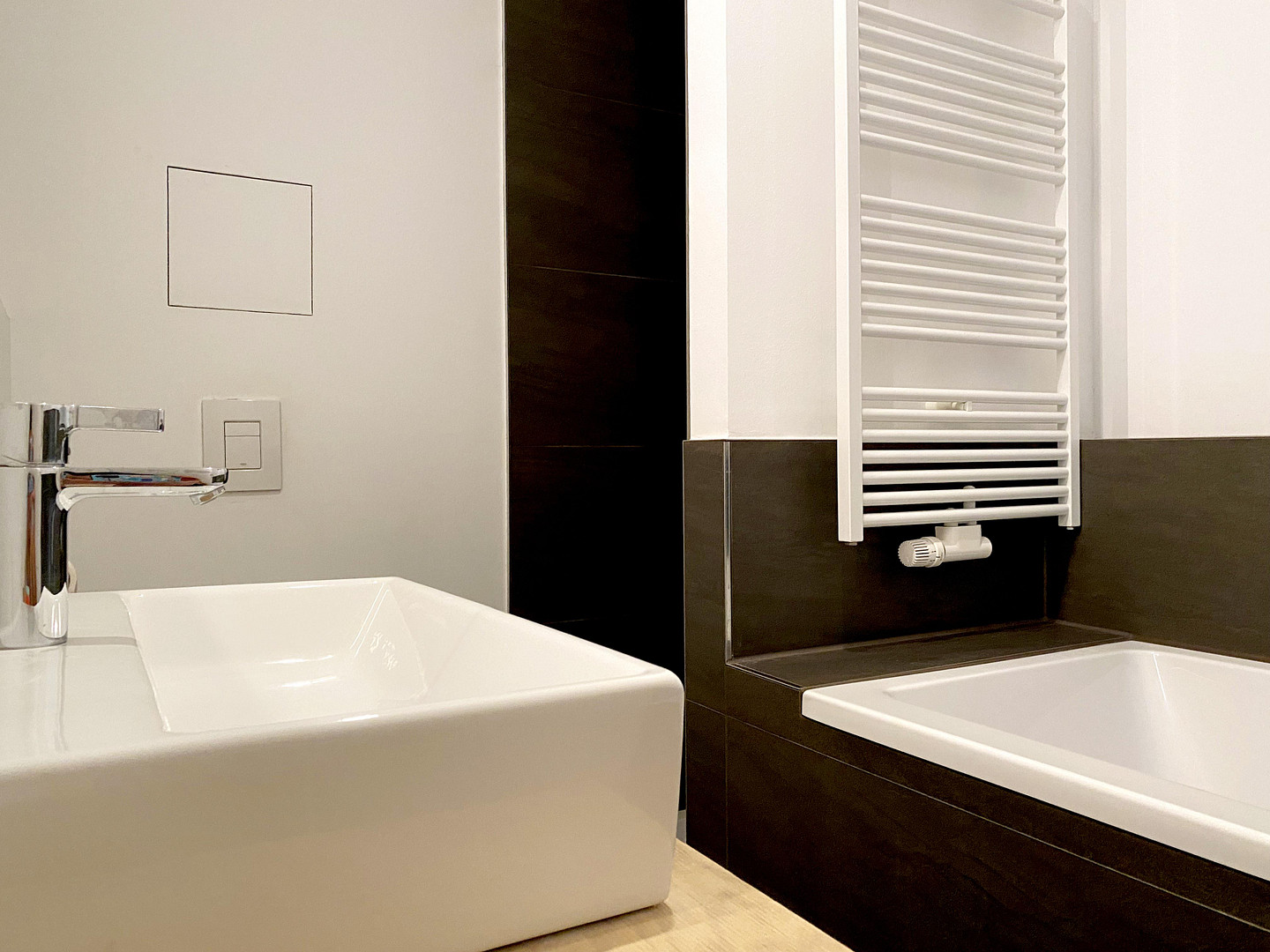 Townhouse-Wohnung Neckarstadt-Ost / Terrasse und Gartennutzung / 2 Balkone / Perfekt für Familien – Mannheim – Vorschaubild 16