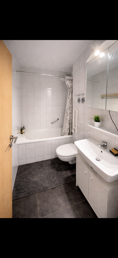 Vollständig renovierte Wohnung mit drei Zimmern sowie Balkon und Einbauküche in Salzgitter – Kurt-Schuhmacher-Ring 23, 38228 Salzgitter(Bruchmachtersen) – Vorschaubild 7