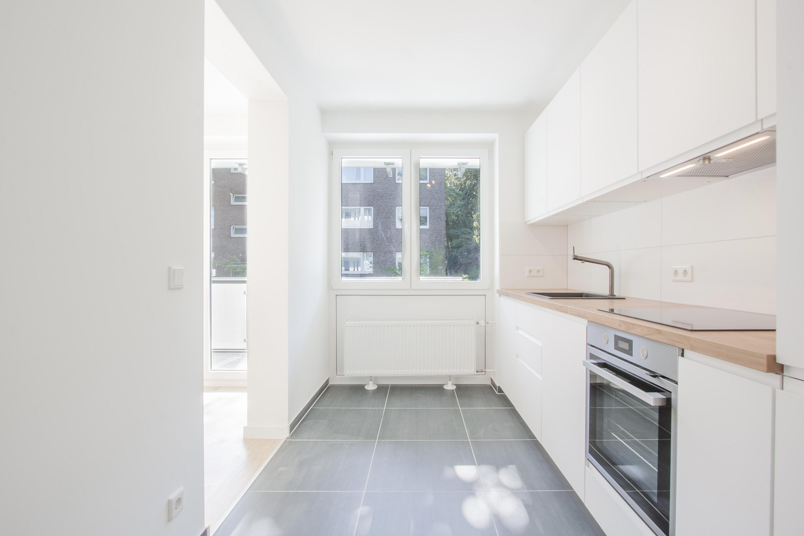3 Zimmer Wohnung mit Balkon, EBK und 240 qm Garten – Arnold-Schönberg-Str. 5, 40593 Düsseldorf(Urdenbach) – Vorschaubild 8