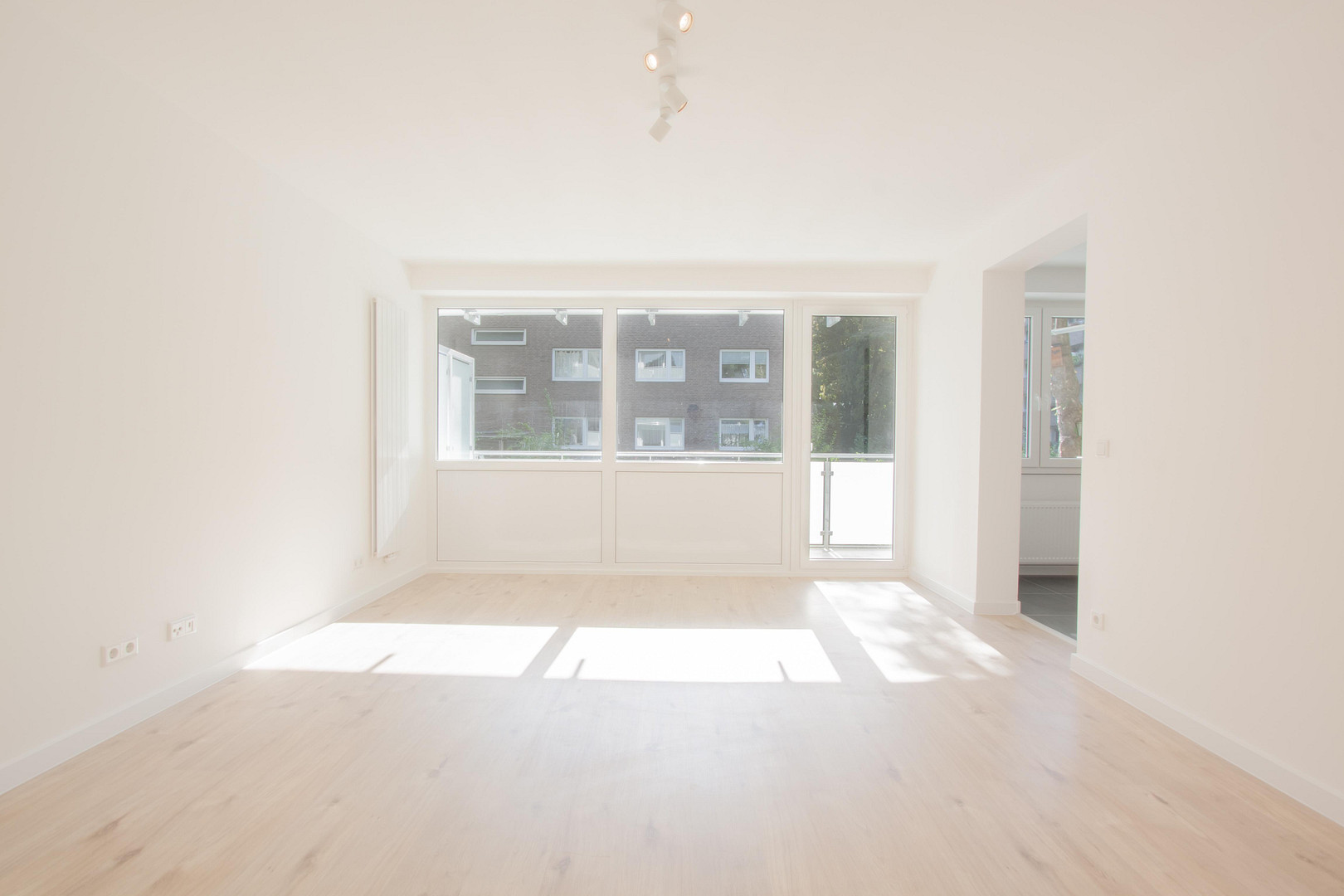 3 Zimmer Wohnung mit Balkon, EBK und 240 qm Garten – Arnold-Schönberg-Str. 5, 40593 Düsseldorf(Urdenbach) – Vorschaubild 15