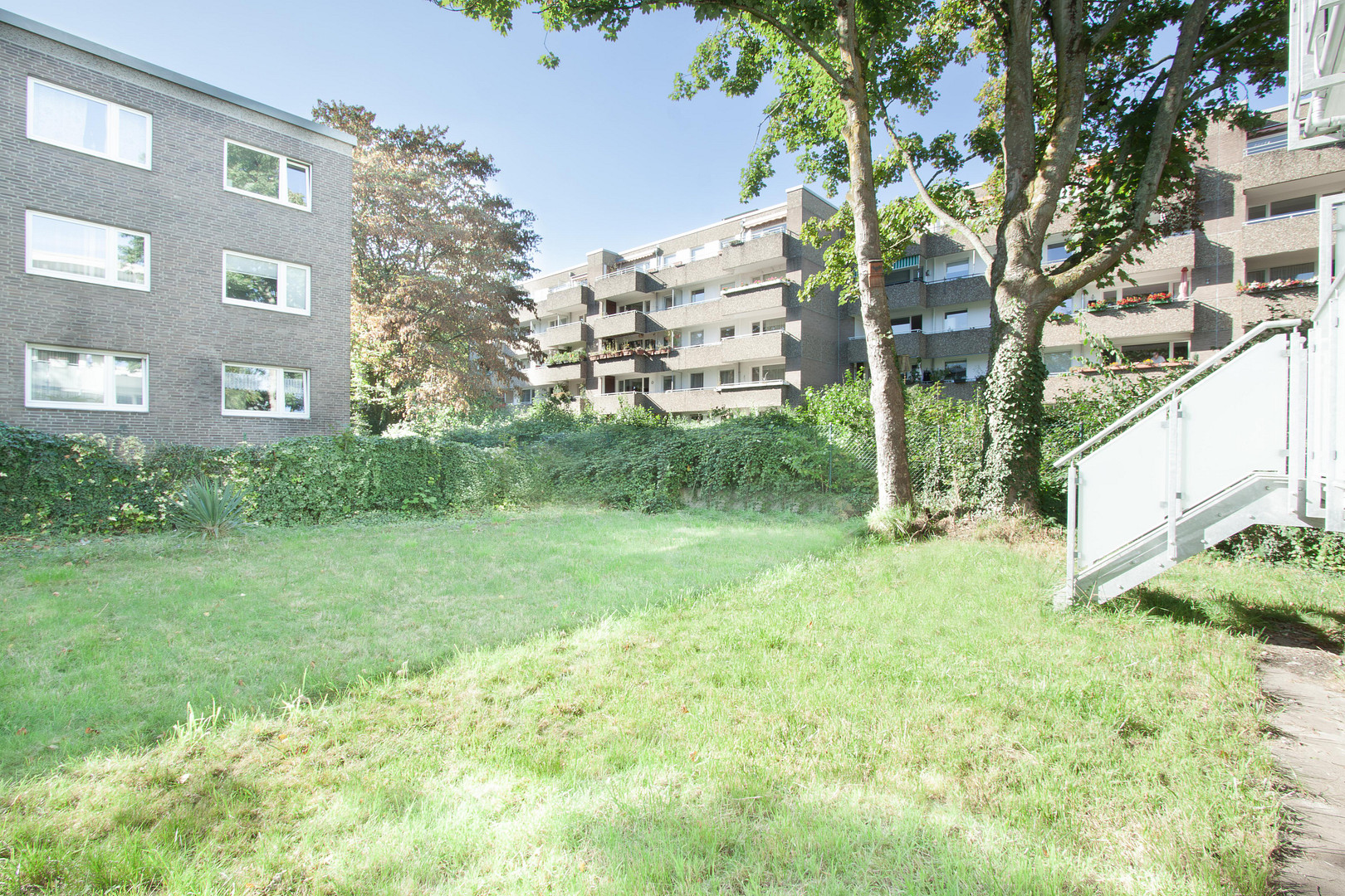 3 Zimmer Wohnung mit Balkon, EBK und 240 qm Garten – Arnold-Schönberg-Str. 5, 40593 Düsseldorf(Urdenbach) – Vorschaubild 24