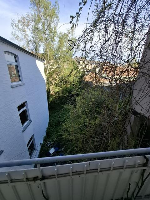 So wohnt man nahe Volksgarten. Altbau. Wohnküche. WG geeignet. Frei stehend. Von Privat. – Stoffeler Straße 18, 40227 Düsseldorf(Oberbilk) – Vorschaubild 5