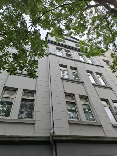 So wohnt man nahe Volksgarten. Altbau. Wohnküche. WG geeignet. Frei stehend. Von Privat. – Stoffeler Straße 18, 40227 Düsseldorf(Oberbilk) – Vorschaubild 9