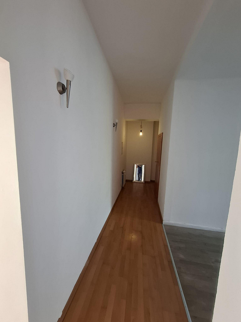 So wohnt man nahe Volksgarten. Altbau. Wohnküche. WG geeignet. Frei stehend. Von Privat. – Stoffeler Straße 18, 40227 Düsseldorf(Oberbilk) – Vorschaubild 8