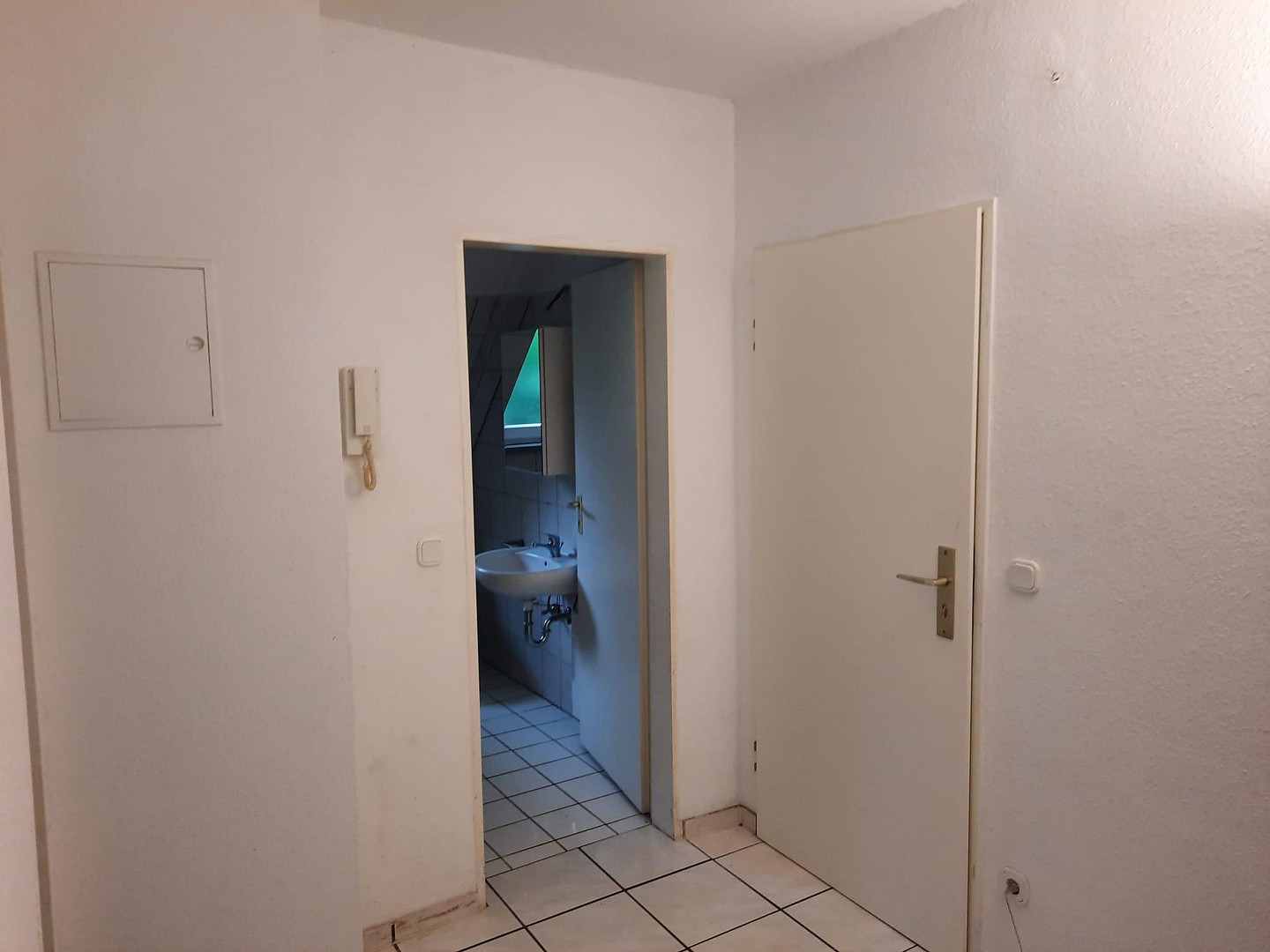 Helle 1-Zimmer-Wohnung im 2. OG mit Tageslichtbad in Bottrop – Lütkestr. 6, 46240 Bottrop(Boy) – Vorschaubild 6