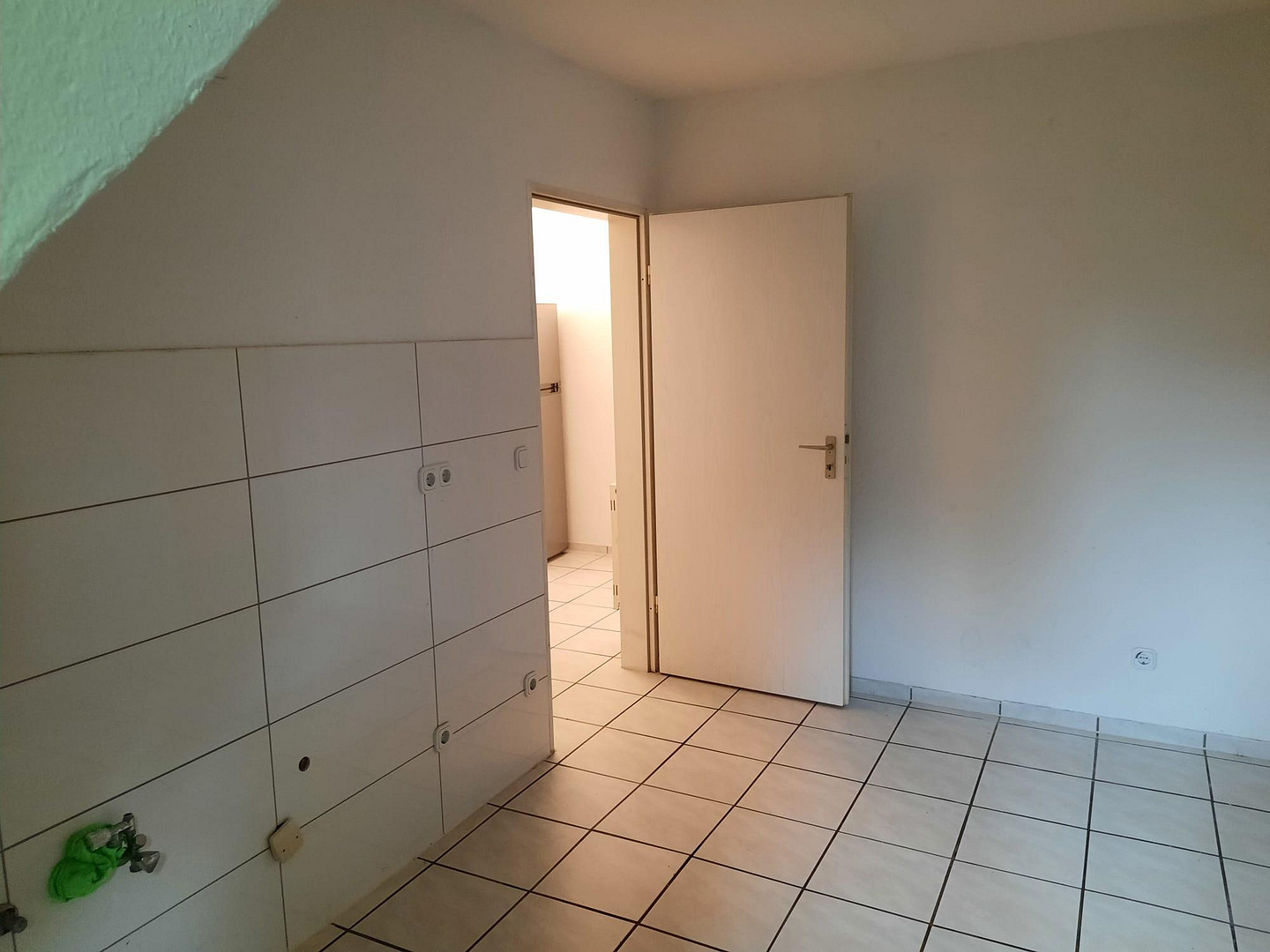 Helle 1-Zimmer-Wohnung im 2. OG mit Tageslichtbad in Bottrop – Lütkestr. 6, 46240 Bottrop(Boy) – Vorschaubild 4