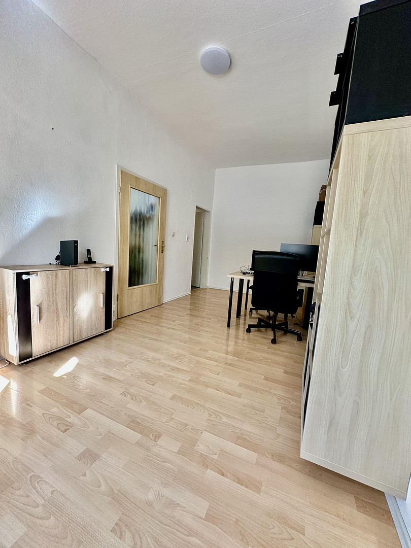helle 3 Zimmer Wohnung im östlichen Ringgebiet / 2er-WG-geeignet – Gliesmaroder Str. 93, 38106 Braunschweig – Vorschaubild 3